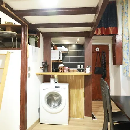 Parisien Espace * باريس